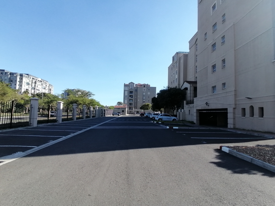 To Let 2 Bedroom Property for Rent in Century City Western Cape